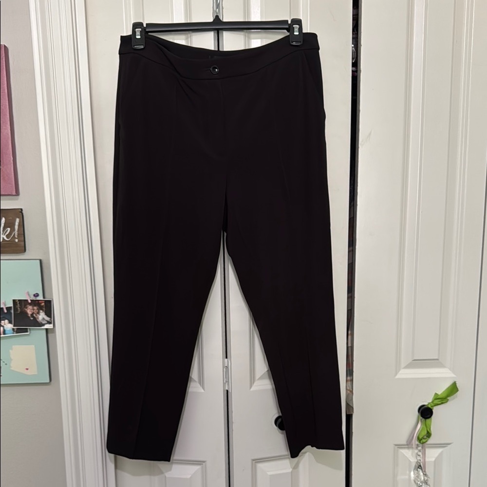 White House Black Market Black Cropped Ankle Pants